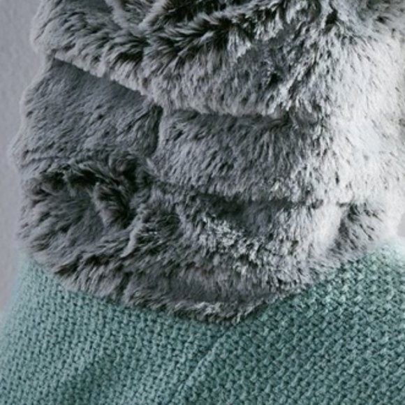 New! Soft Surroundings Cozy Up Slippers M-IN ORIGINAL PACKAGING - Picture 2 of 3